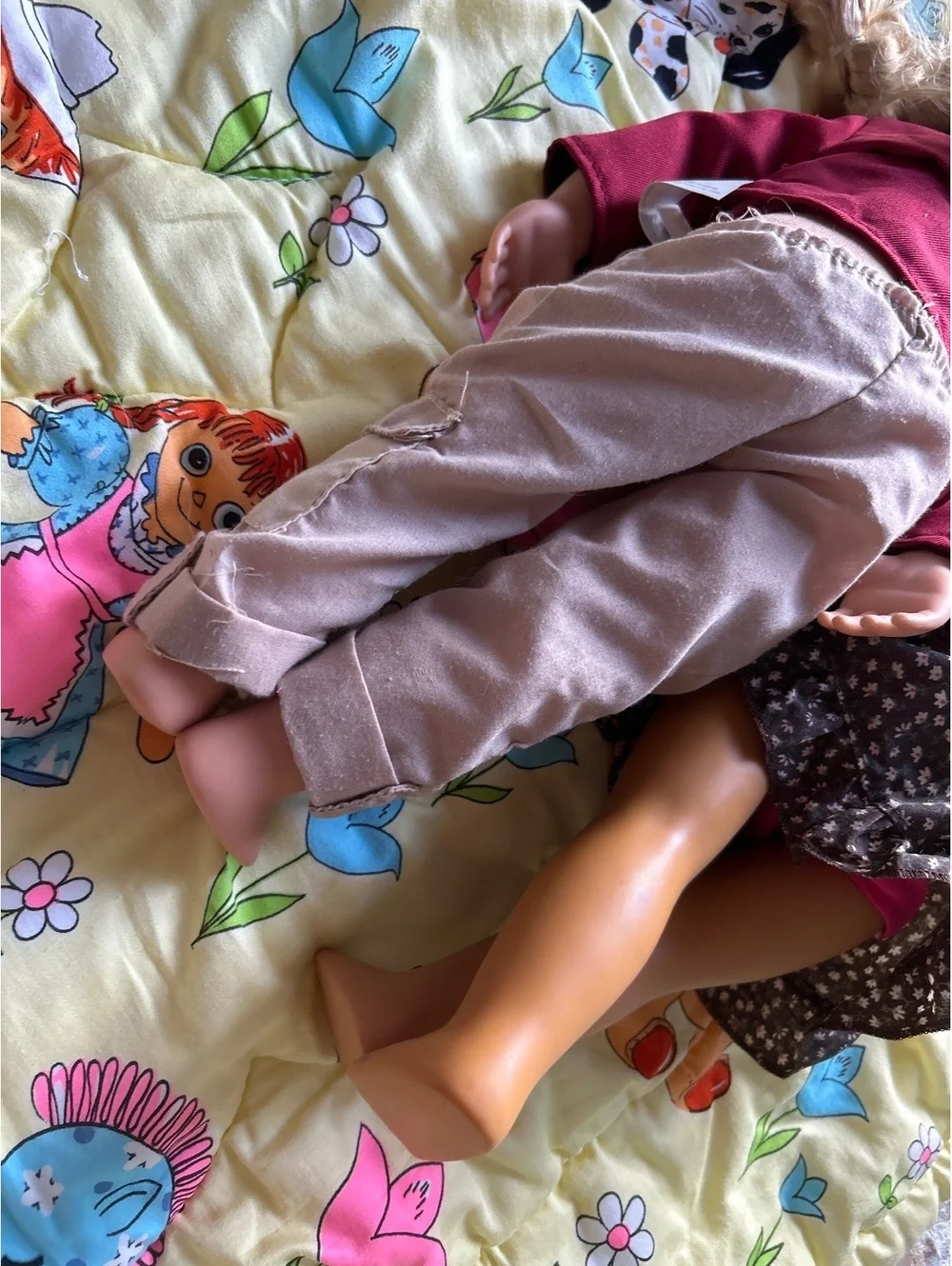 Our Generation Dolls - Blonde Girl with Burgundy Jacket and Redhead Girl with Dk